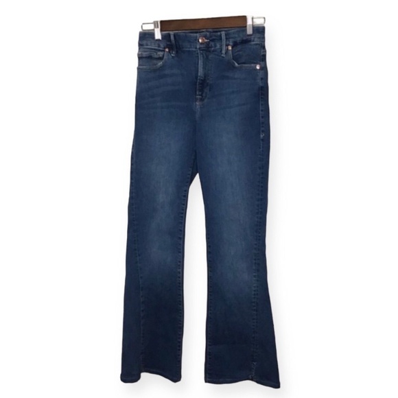 GOOD AMERICAN Flare Bootcut Split Hem Jeans in Blue525. - Picture 1 of 10